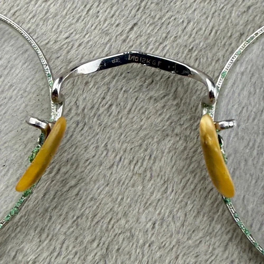 Vintage 1/10 12K GF Wire Frame Glasses Silver Round Engraved Bridge 26415
